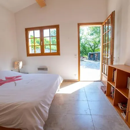 Villa Location Maison Provencale, Provence,